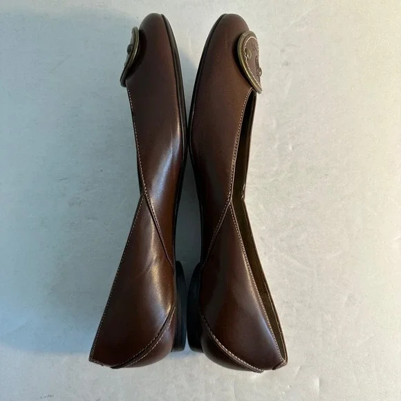 Talbots Leather Ballet Flats Shoes Size 7.5 Cognac Brown Crest Classic Preppy - Picture 7 of 12